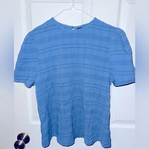 NWOT Lightweight M SHEIN Top
